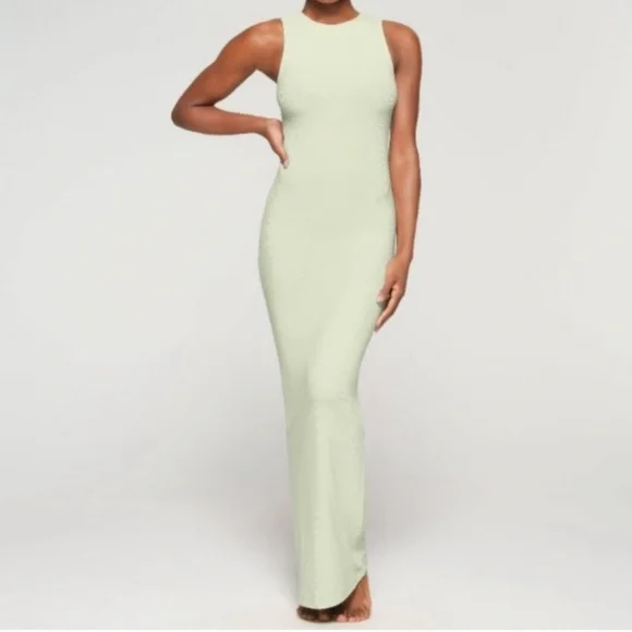 SKIMS Dress - Picture 1 of 3